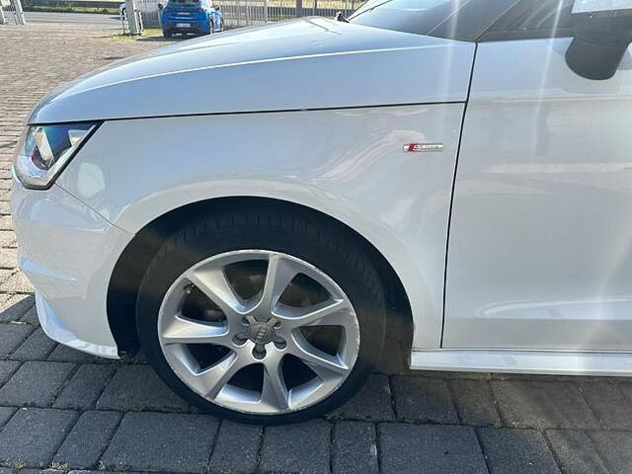 Audi Audi A1 usata 19