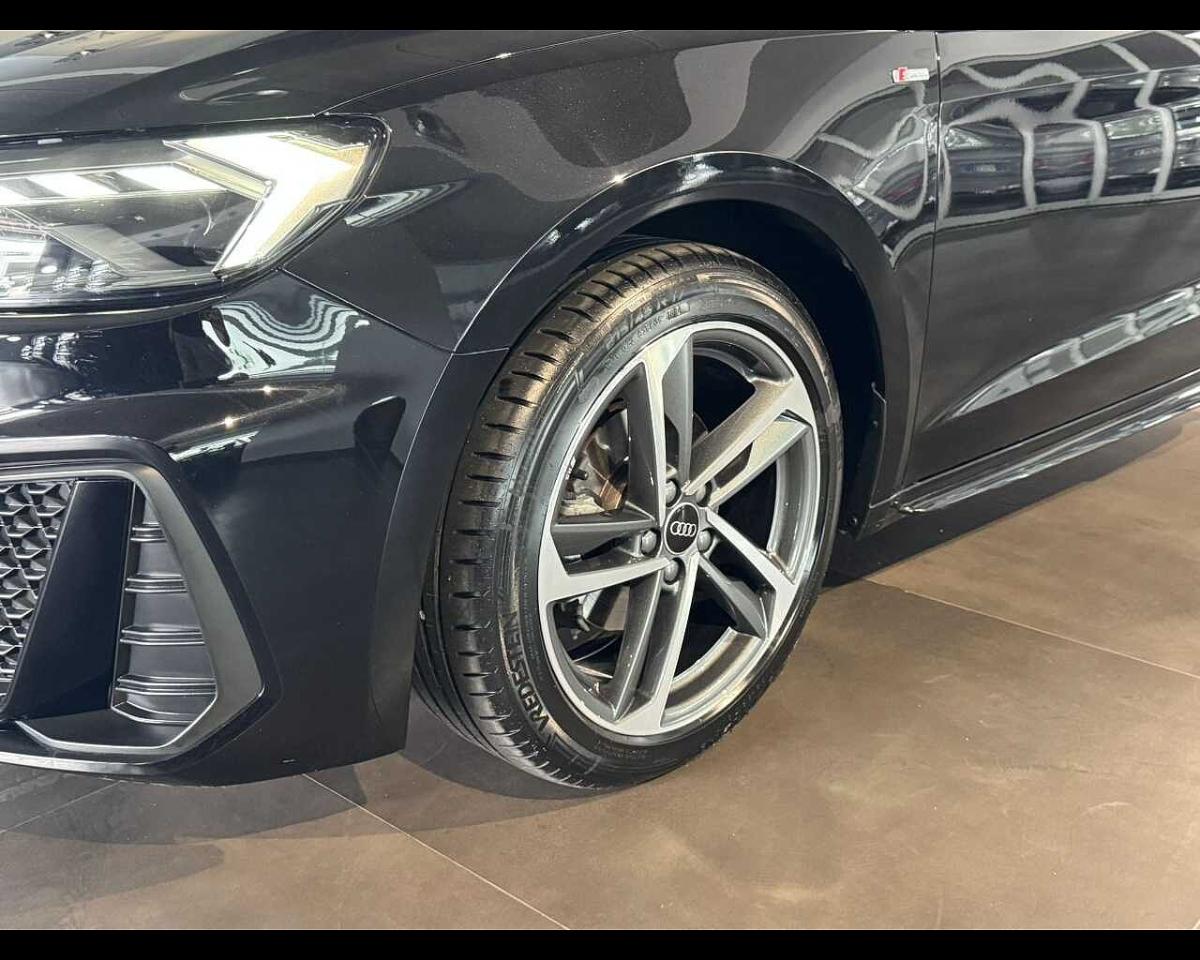Audi Audi A1 usata, con rilevazione dei segnali stradali