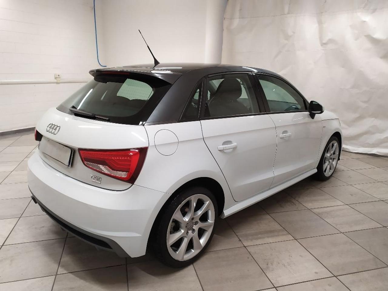 Audi Audi A1 usata 16