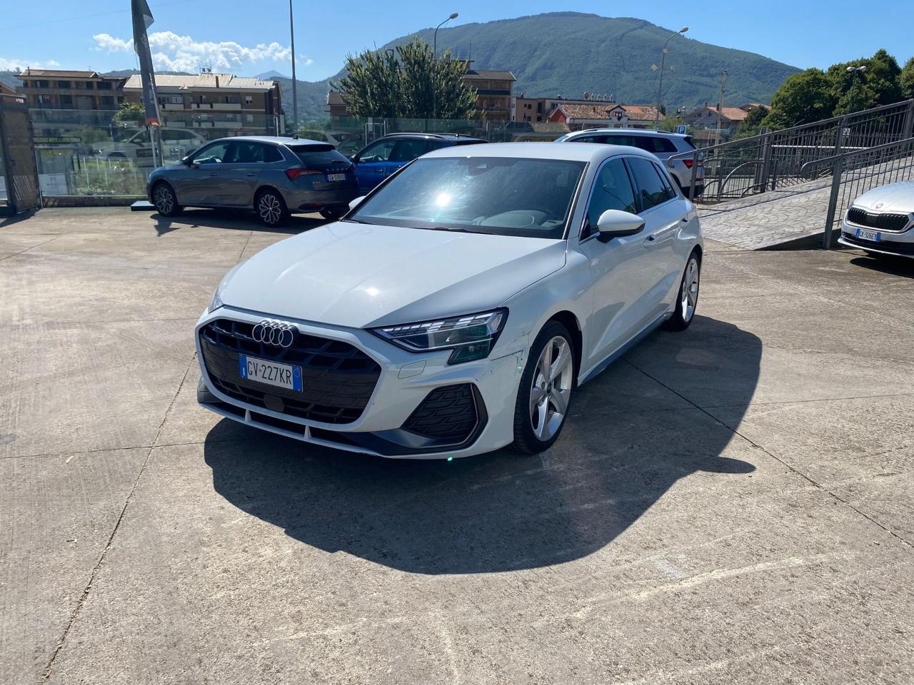 Audi Audi A3 A3 sportback 2.0 tdi s line edition 150c