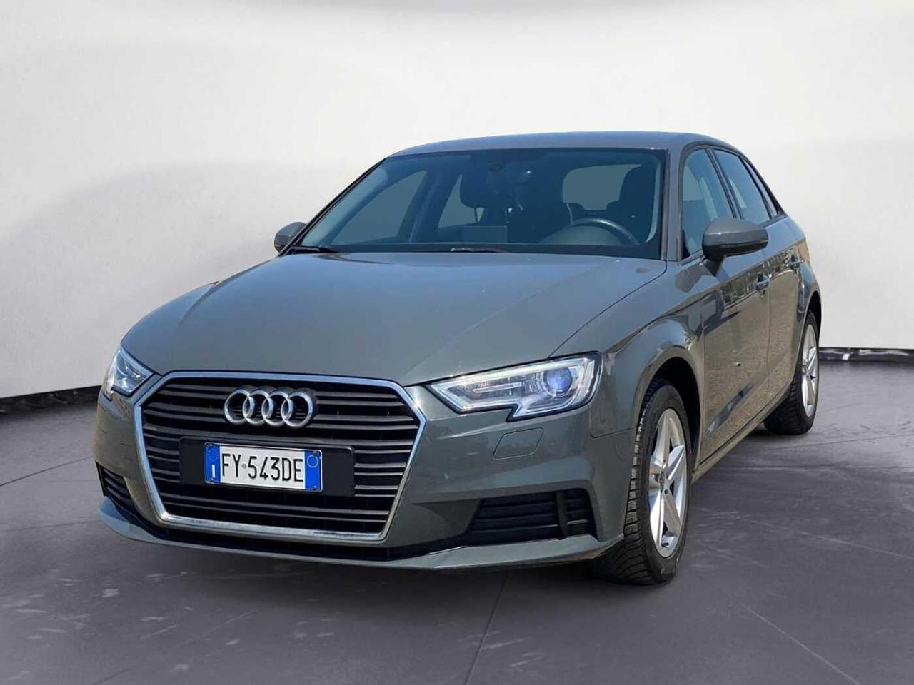 Audi Audi A3 A3 III 2016 Sportback Sportback 30 1.6 tdi Business 1