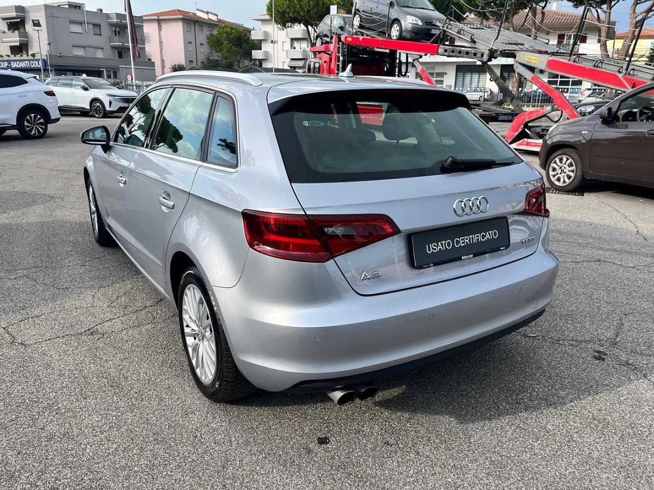 Audi Audi A3 usata, con appoggiatesta anteriori