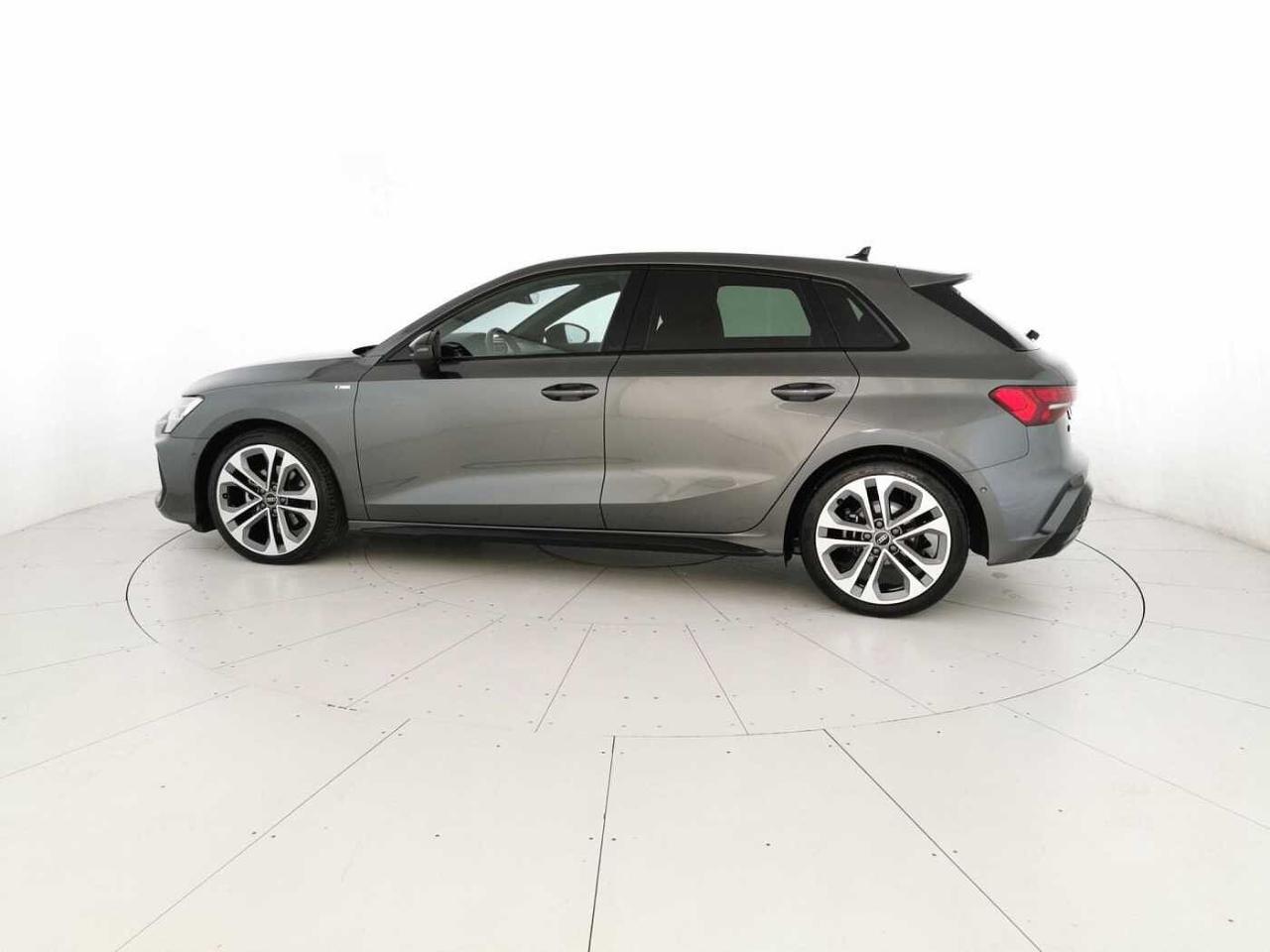 Audi Audi A3 usata 11