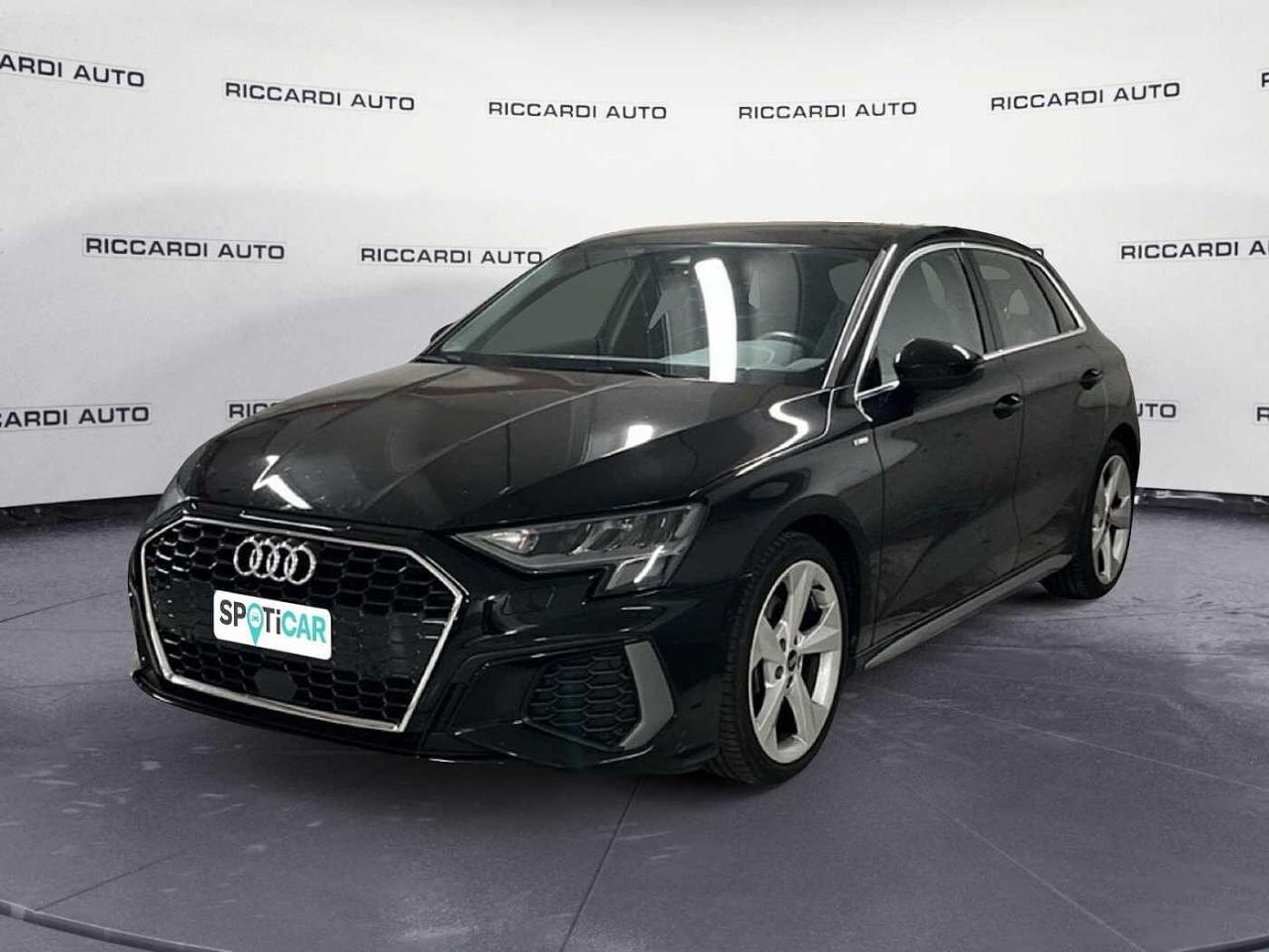 Audi A3 A3 4ª serie SPB 30 TDI S tronic S line edition 