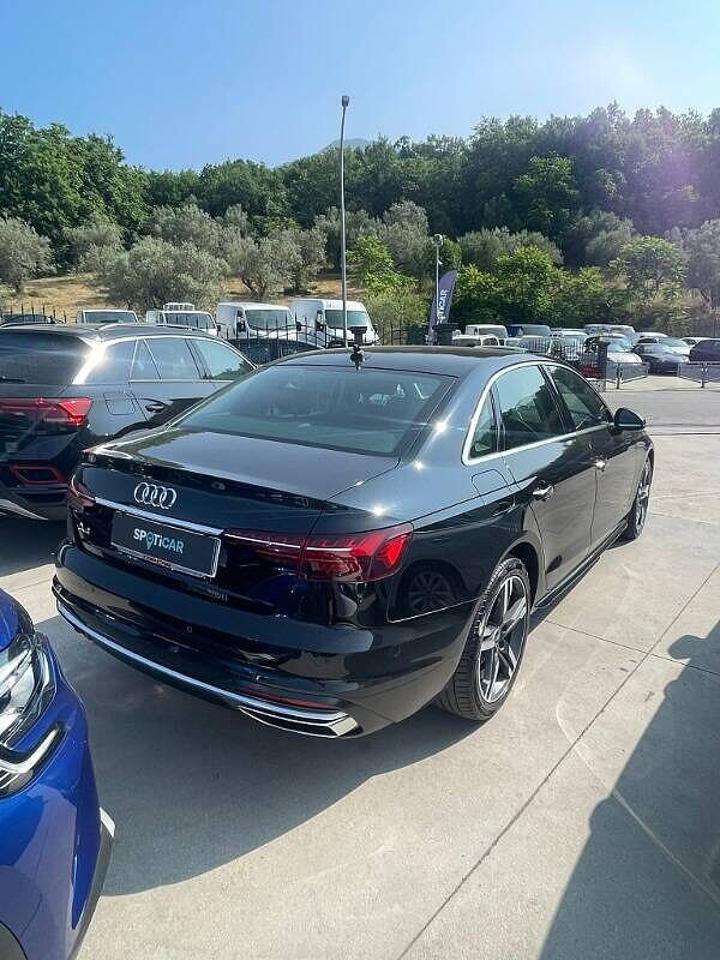 Audi Audi A4 usata 16