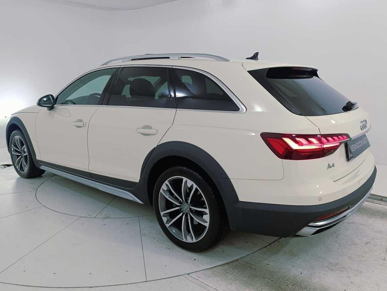 Audi Audi A4 usata 16
