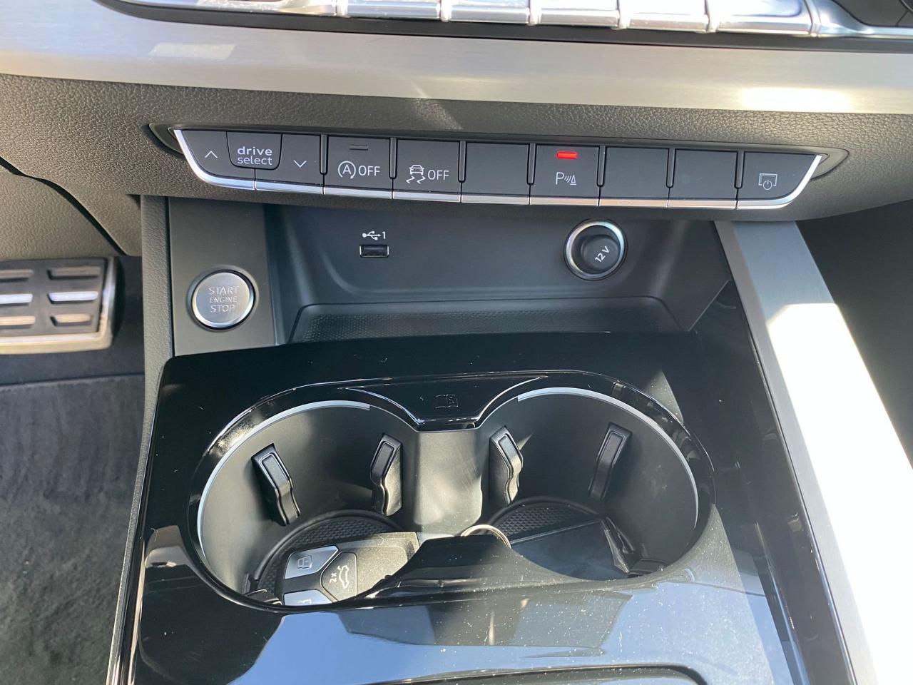 Audi Audi A4 usata 19