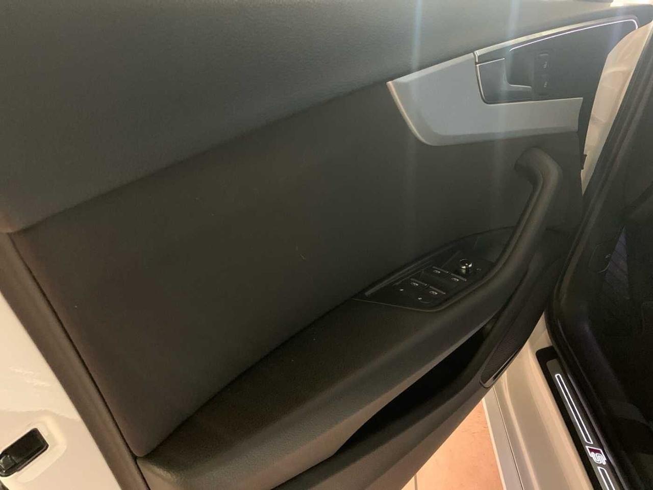 Audi Audi A4 usata 14