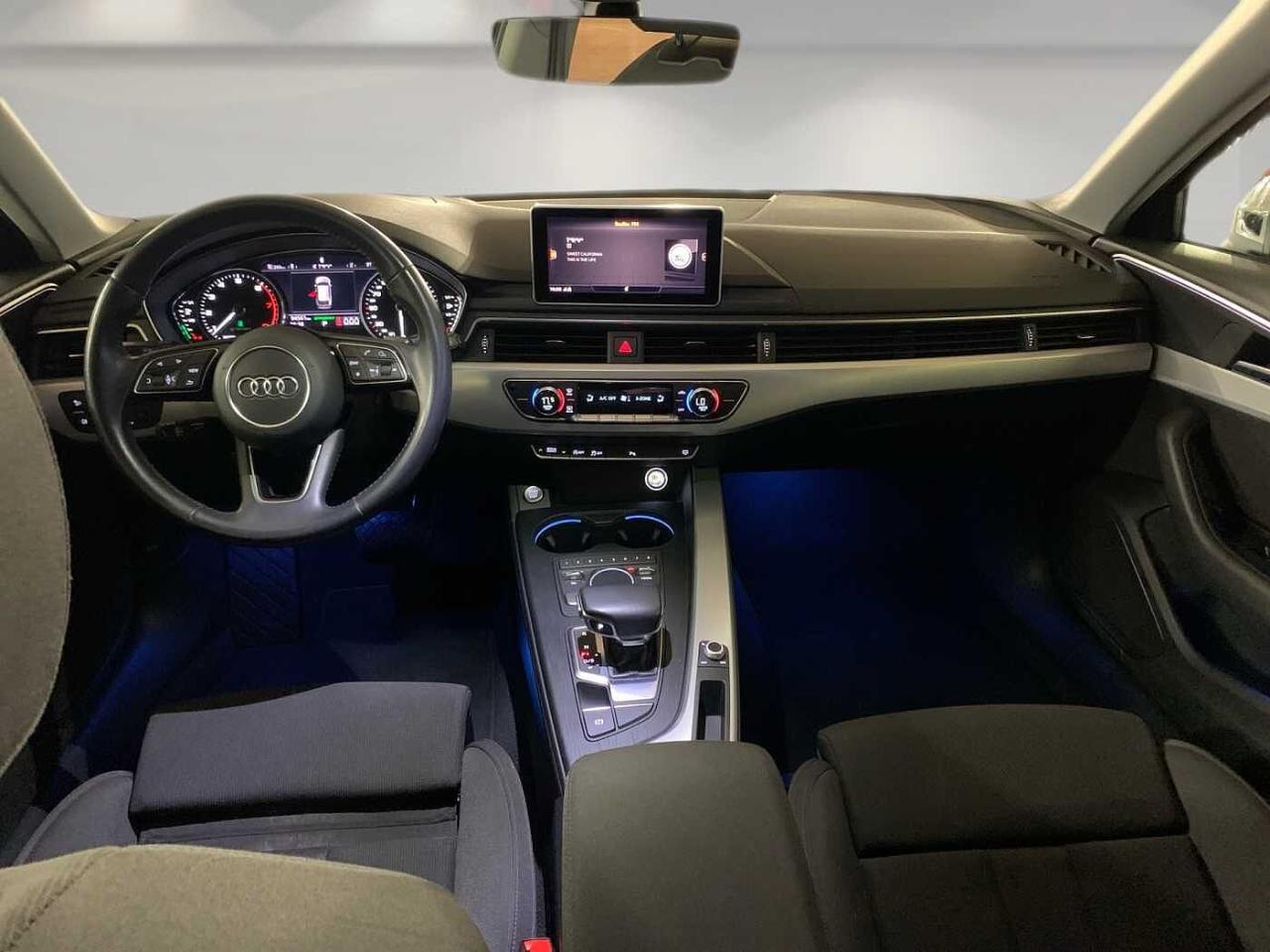 Audi Audi A4 usata 24