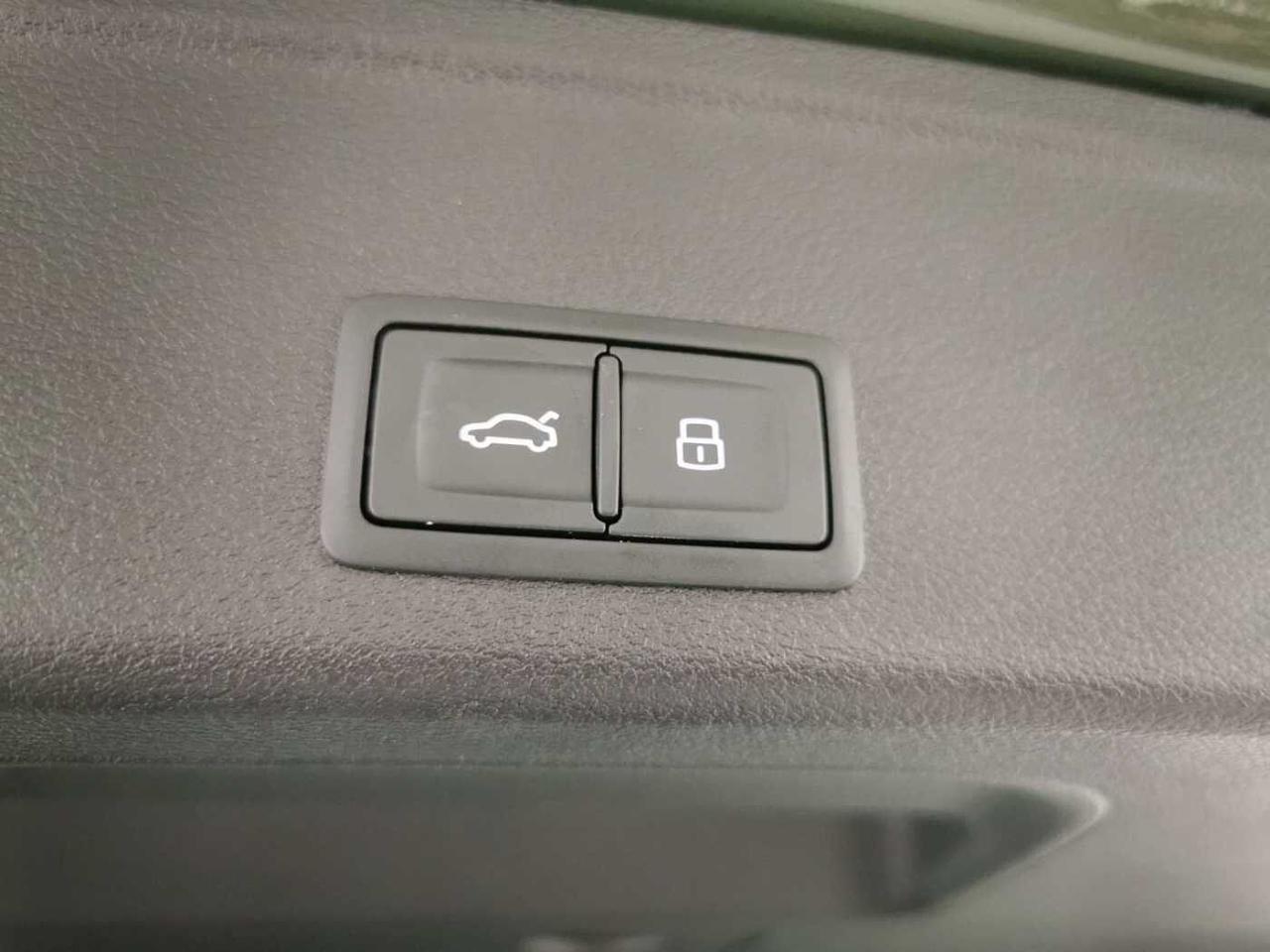 Audi Audi A4 usata 17