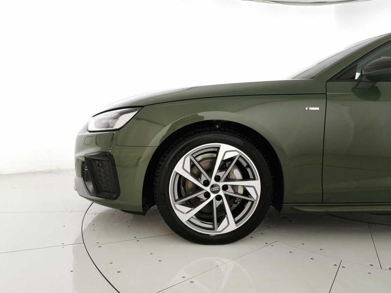 Audi Audi A4 usata 19