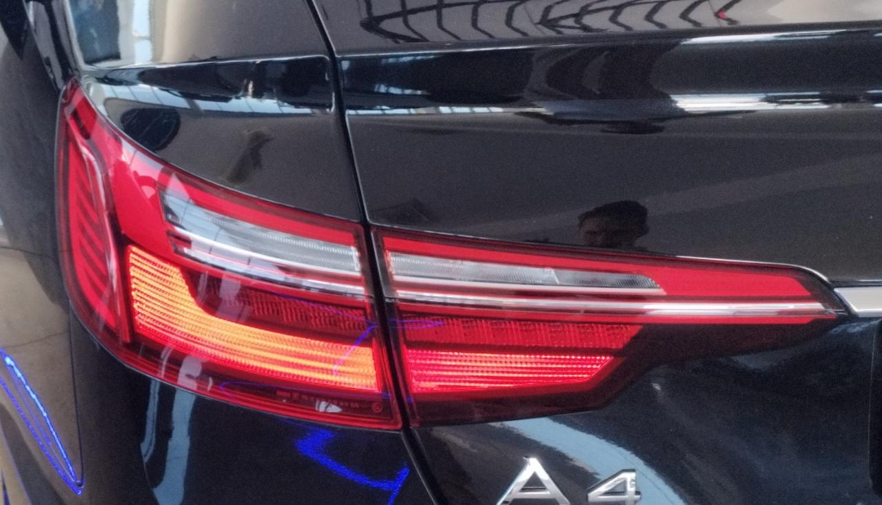 Audi Audi A4 usata 12