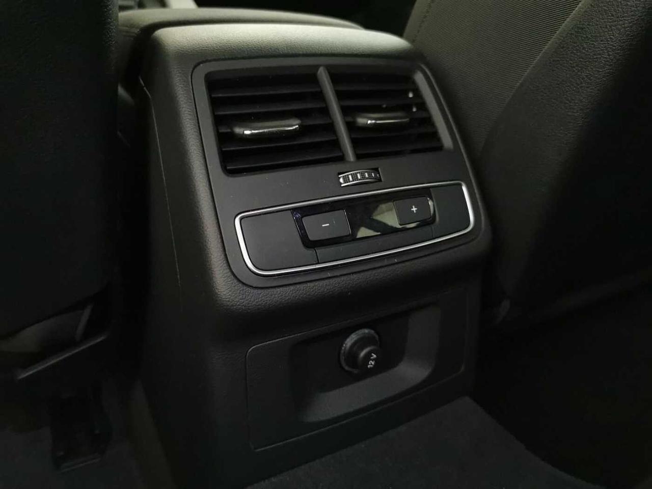 Audi Audi A4 usata 21