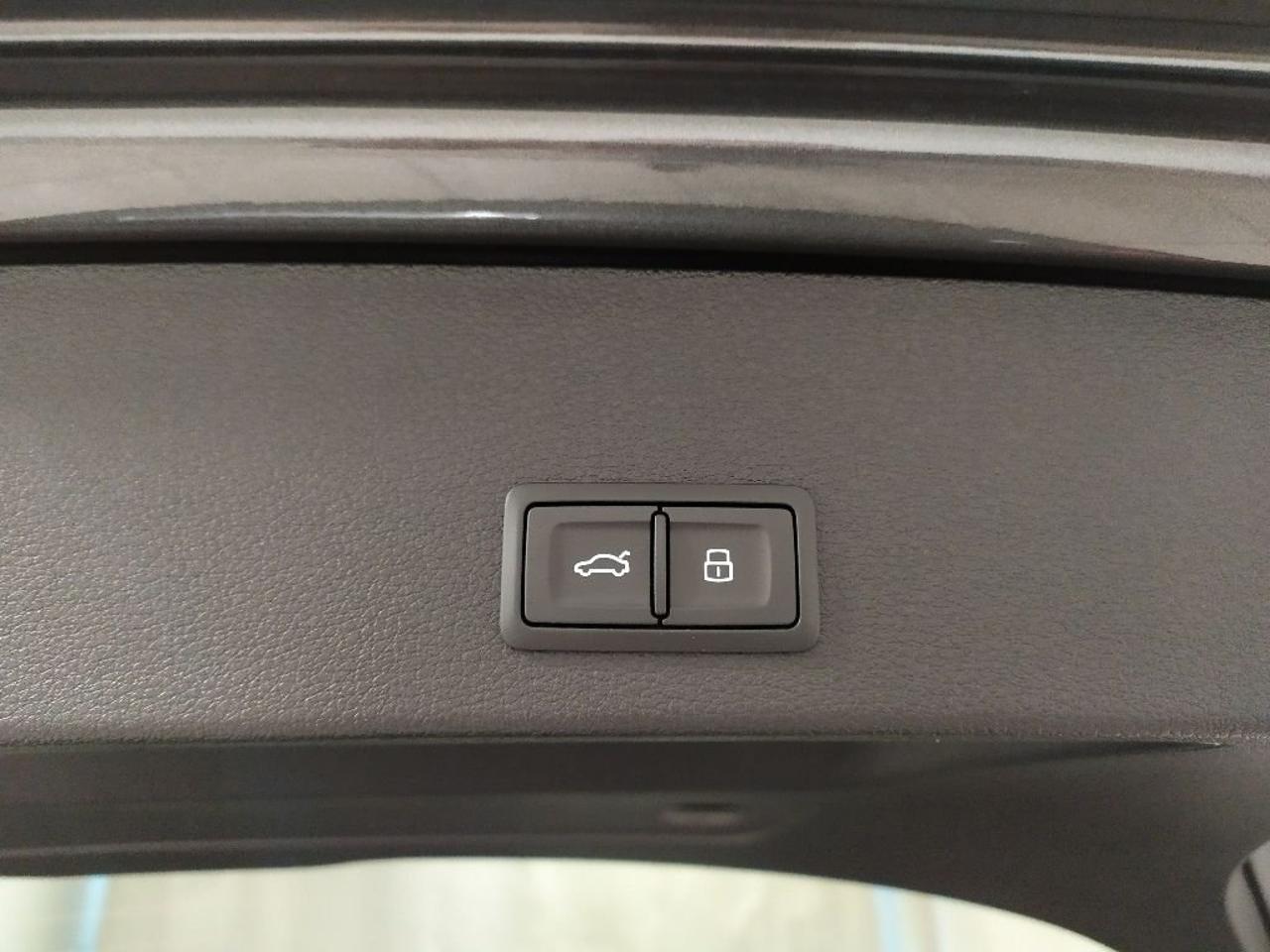 Audi Audi Q2 usata 12