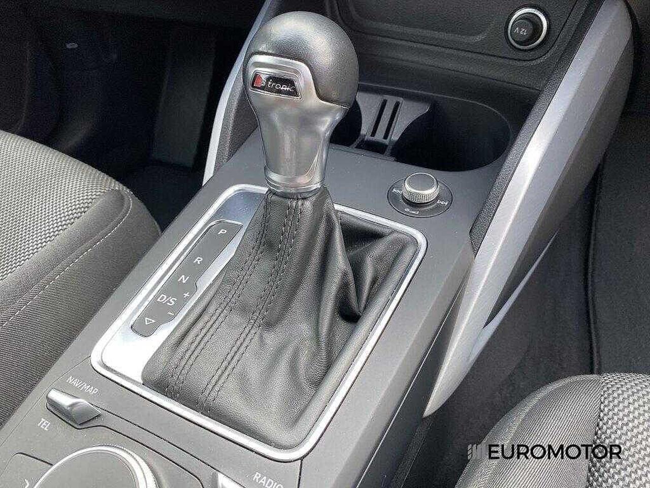 Audi Audi Q2 usata, con hill holder