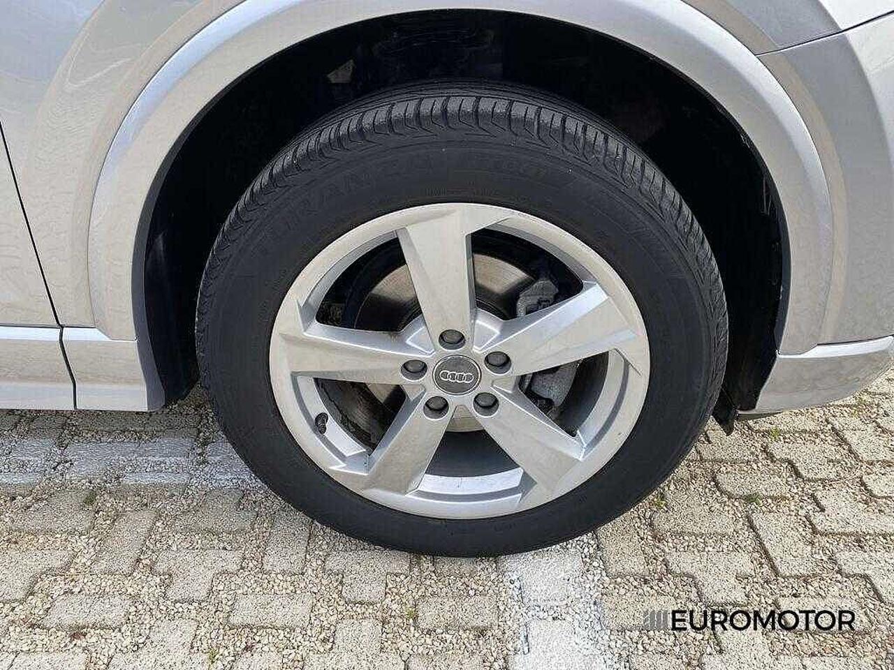 Audi Audi Q2 usata, con sensori luce