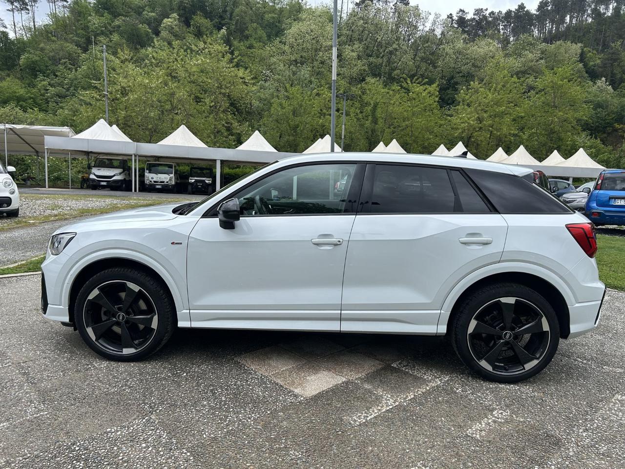 Audi Audi Q2 usata 14