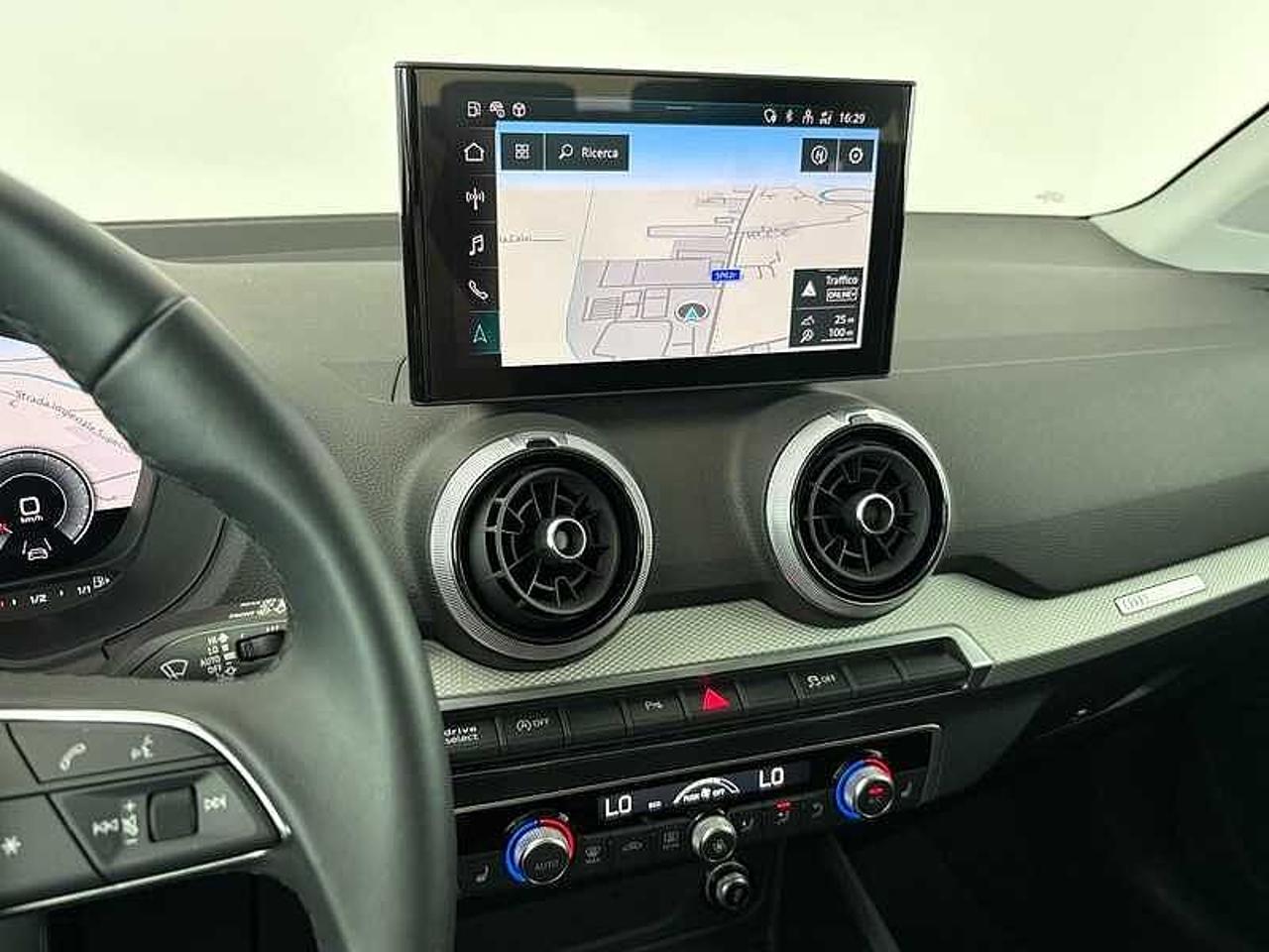 Audi Audi Q2 usata 12