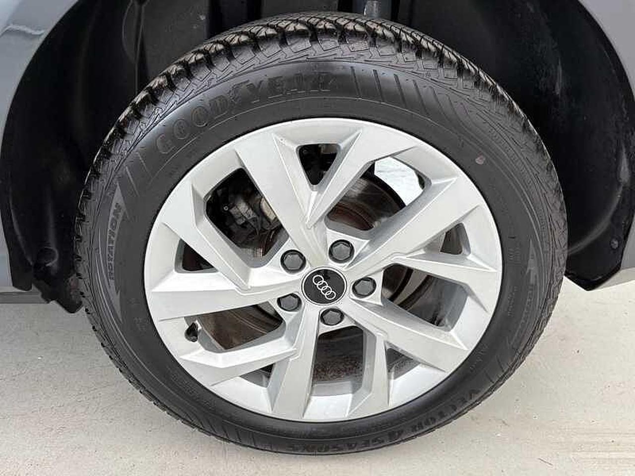 Audi Audi Q2 usata 26