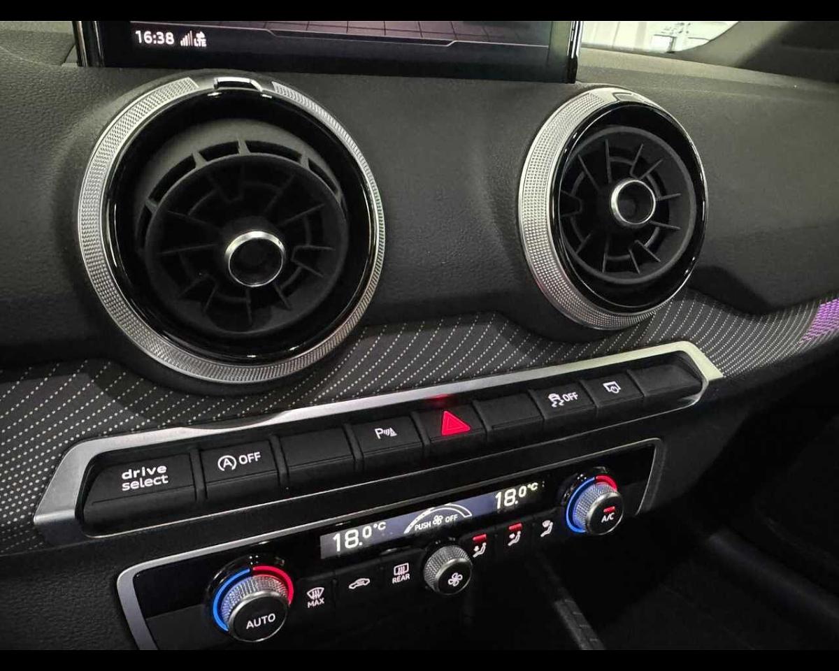 Audi Audi Q2 usata, con 5 porte