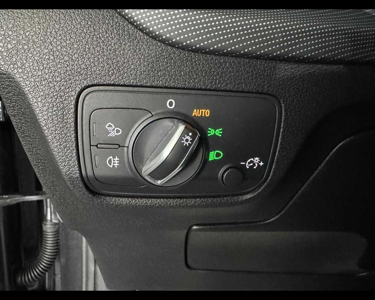 Audi Audi Q2 usata, con assistenza alla frenata