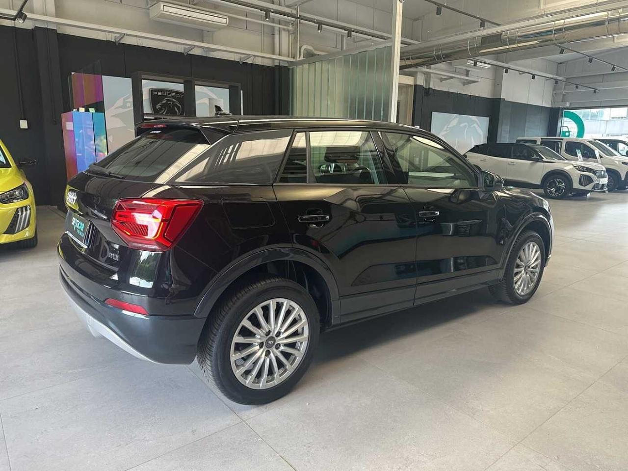 Audi Audi Q2 usata, con sensori luce