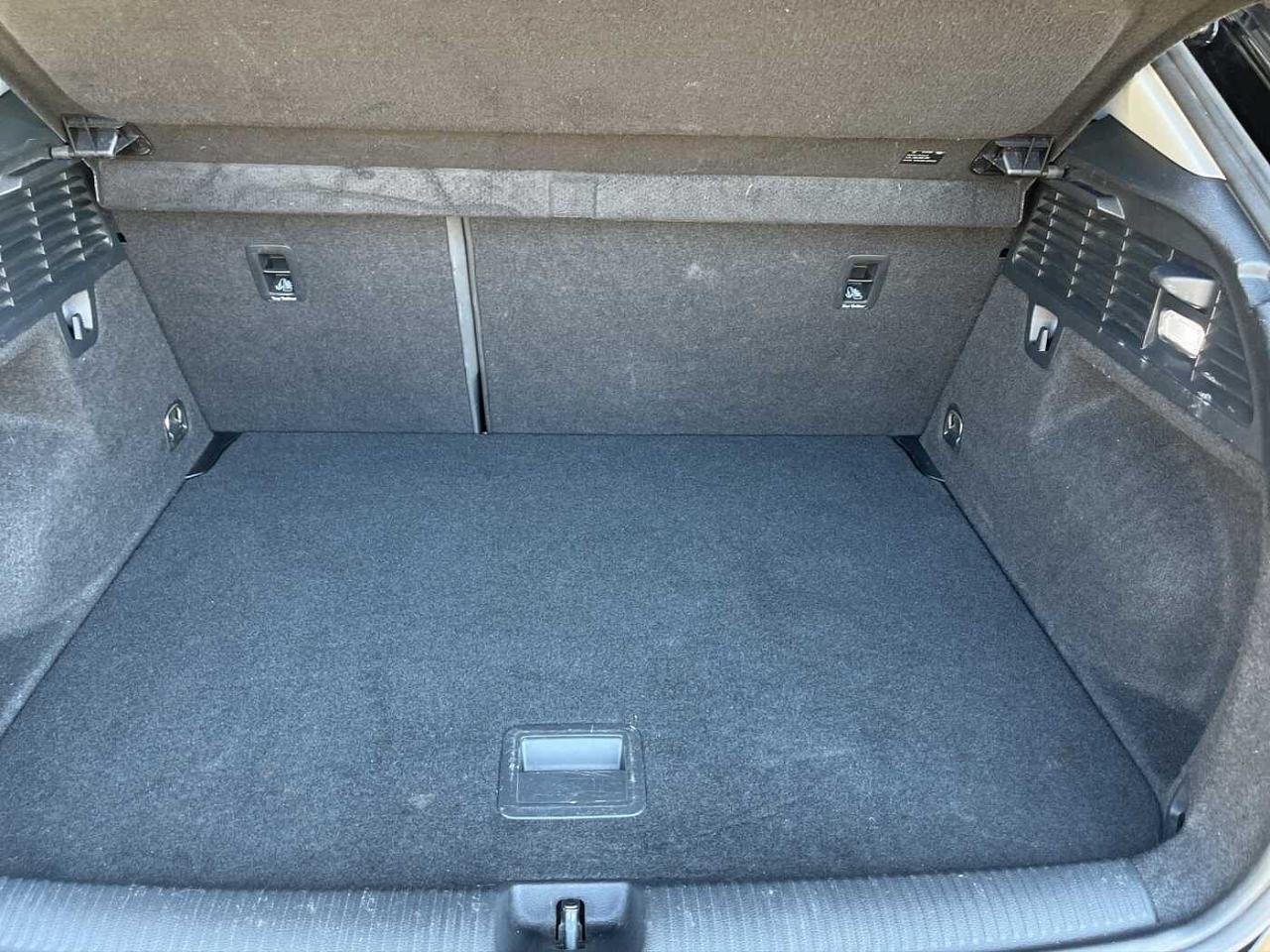 Audi Audi Q2 usata, con tessuto