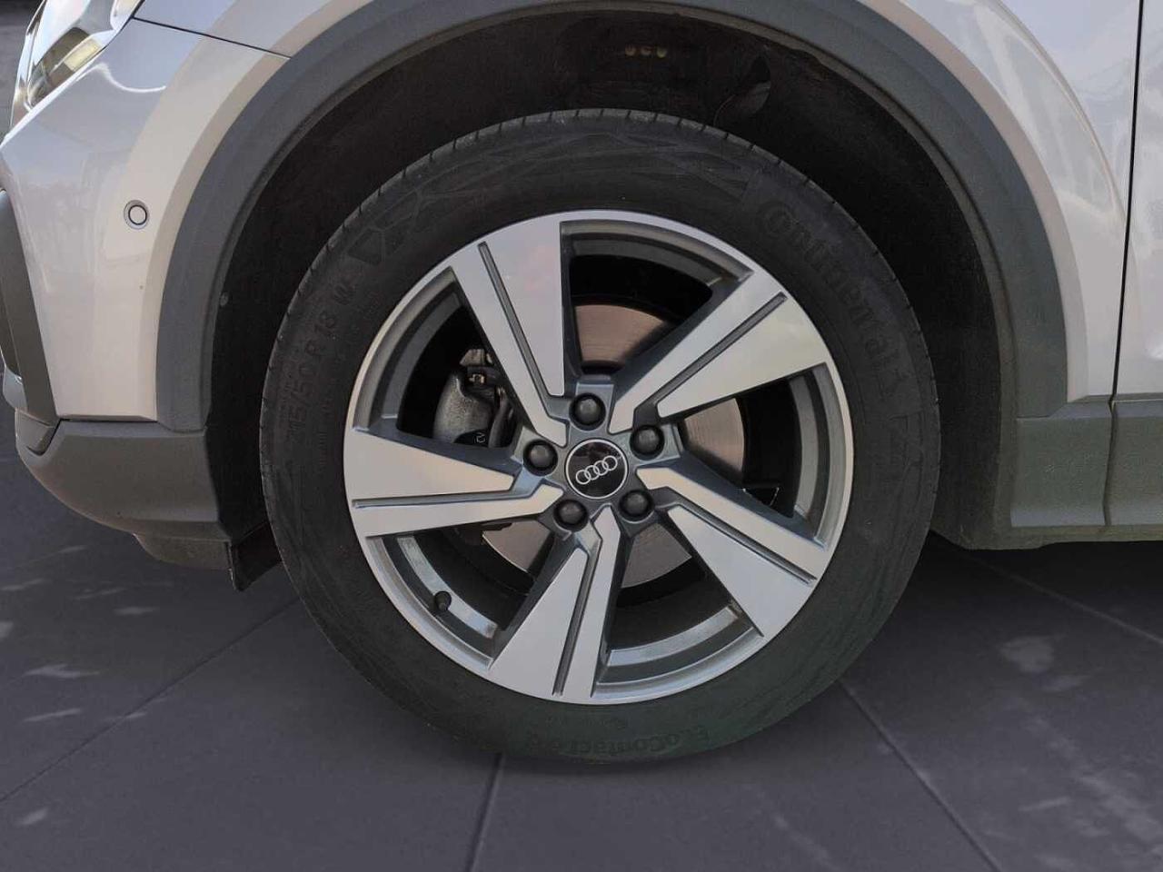 Audi Audi Q2 usata, con 5 sedili