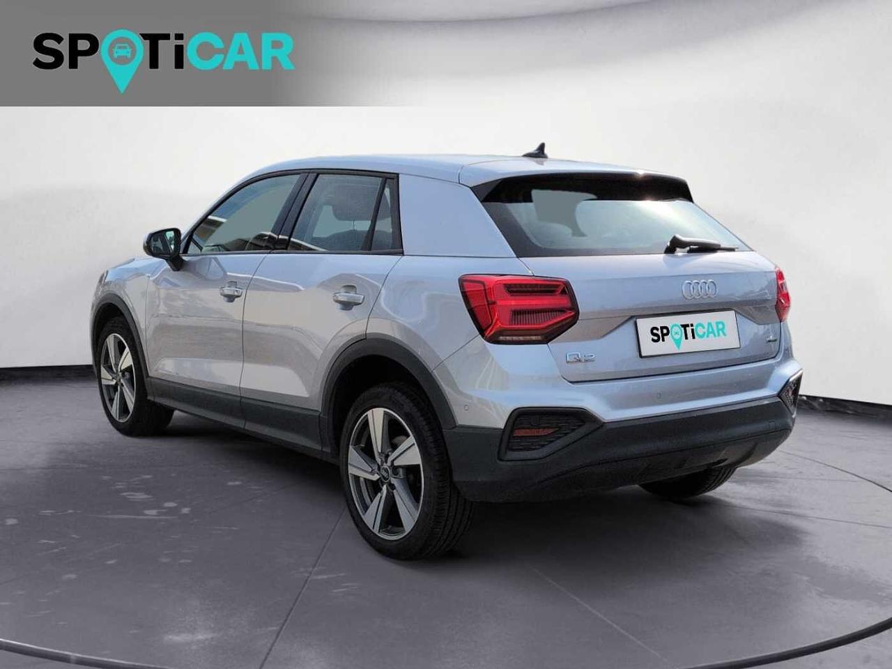 Audi Audi Q2 usata, con bracciolo porta oggetti