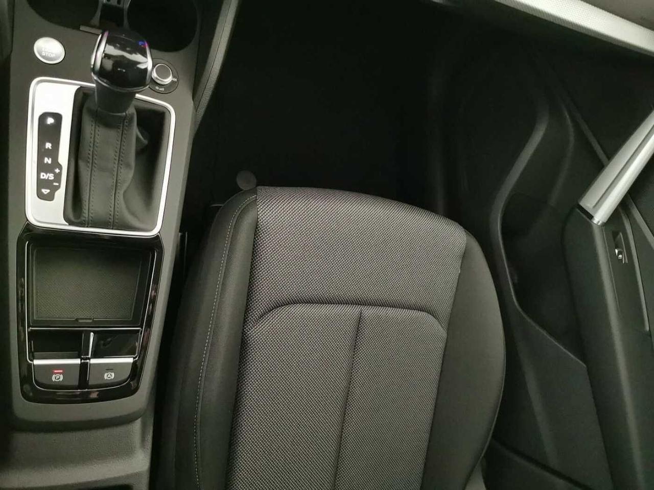 Audi Audi Q2 usata 9