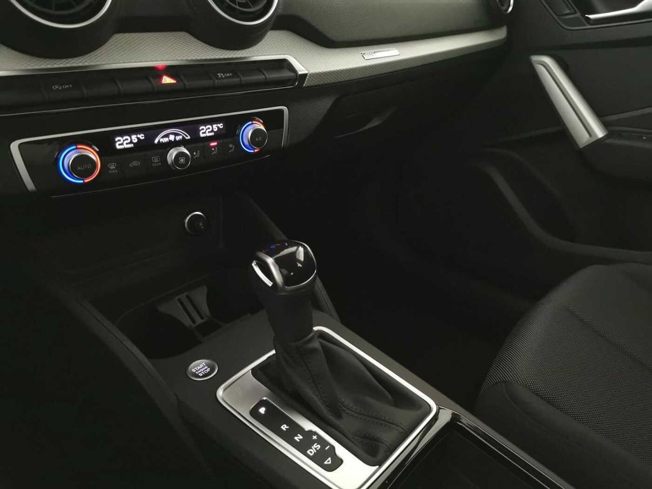 Audi Audi Q2 usata 8