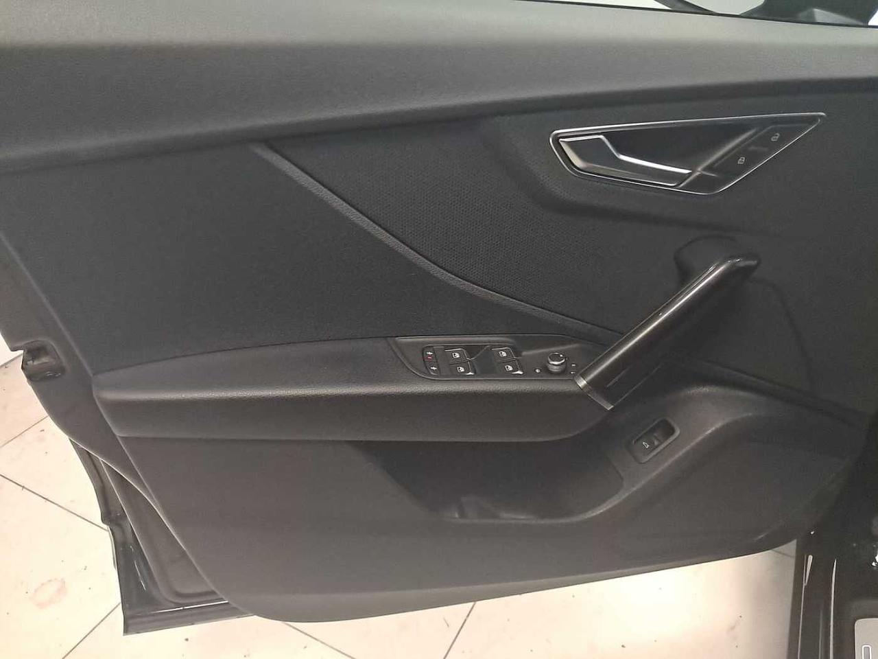 Audi Audi Q2 usata 12