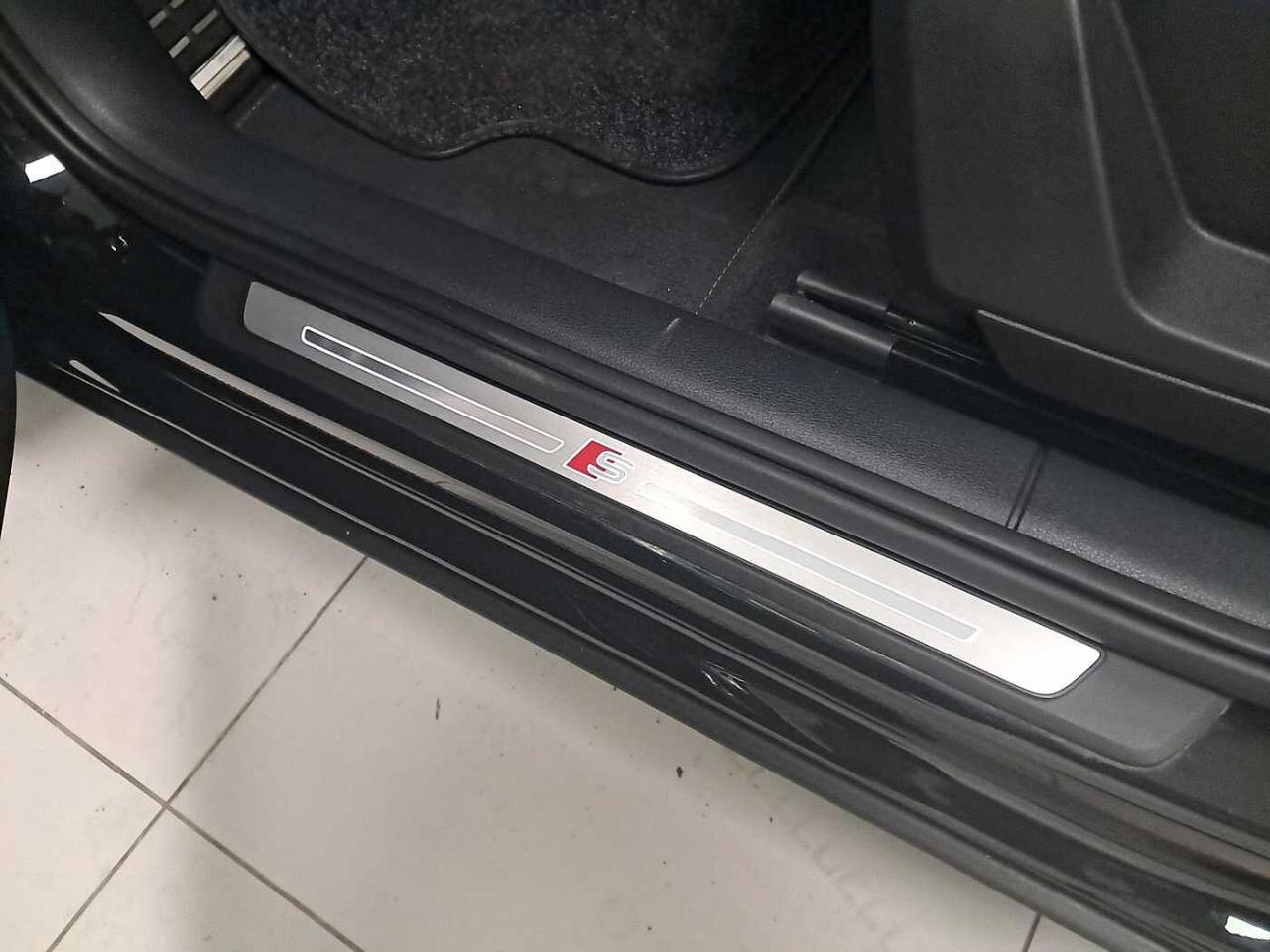 Audi Audi Q2 usata 13