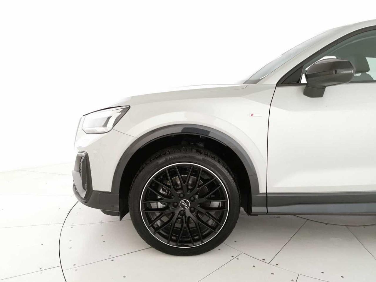 Audi Audi Q2 usata 17