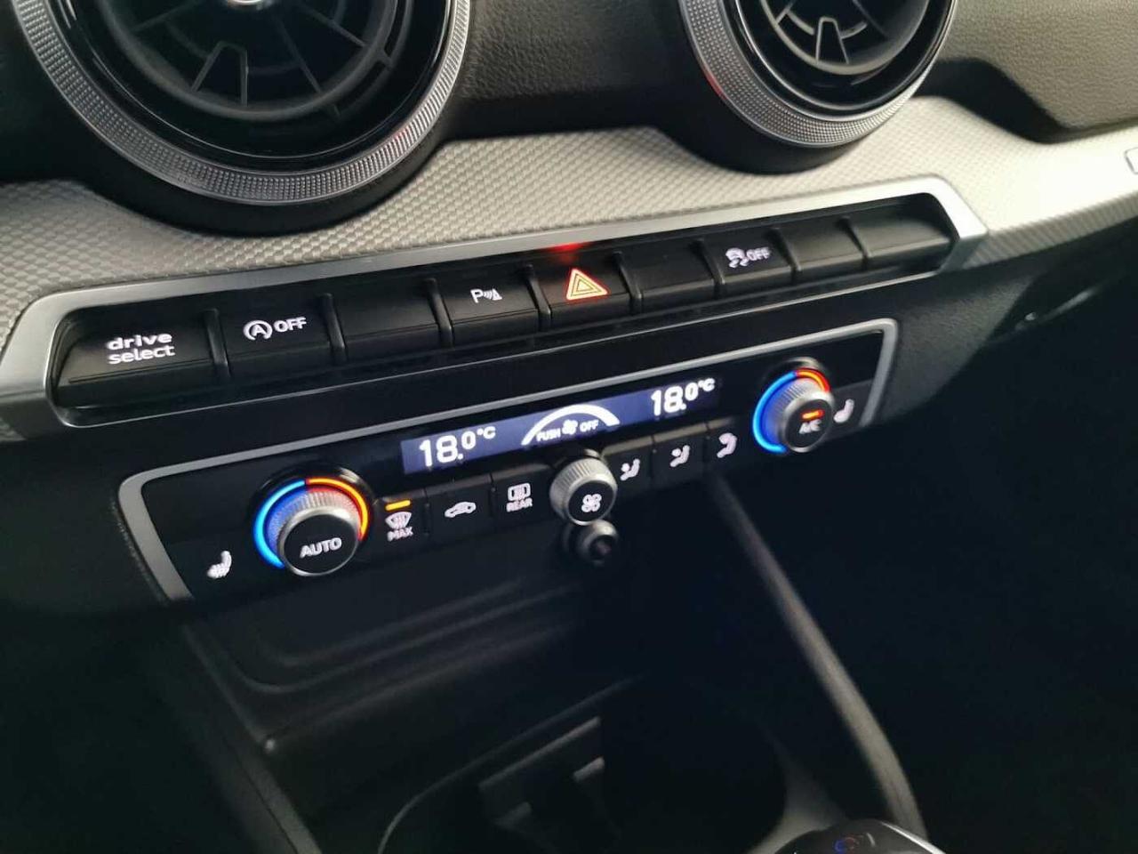 Audi Audi Q2 usata 9