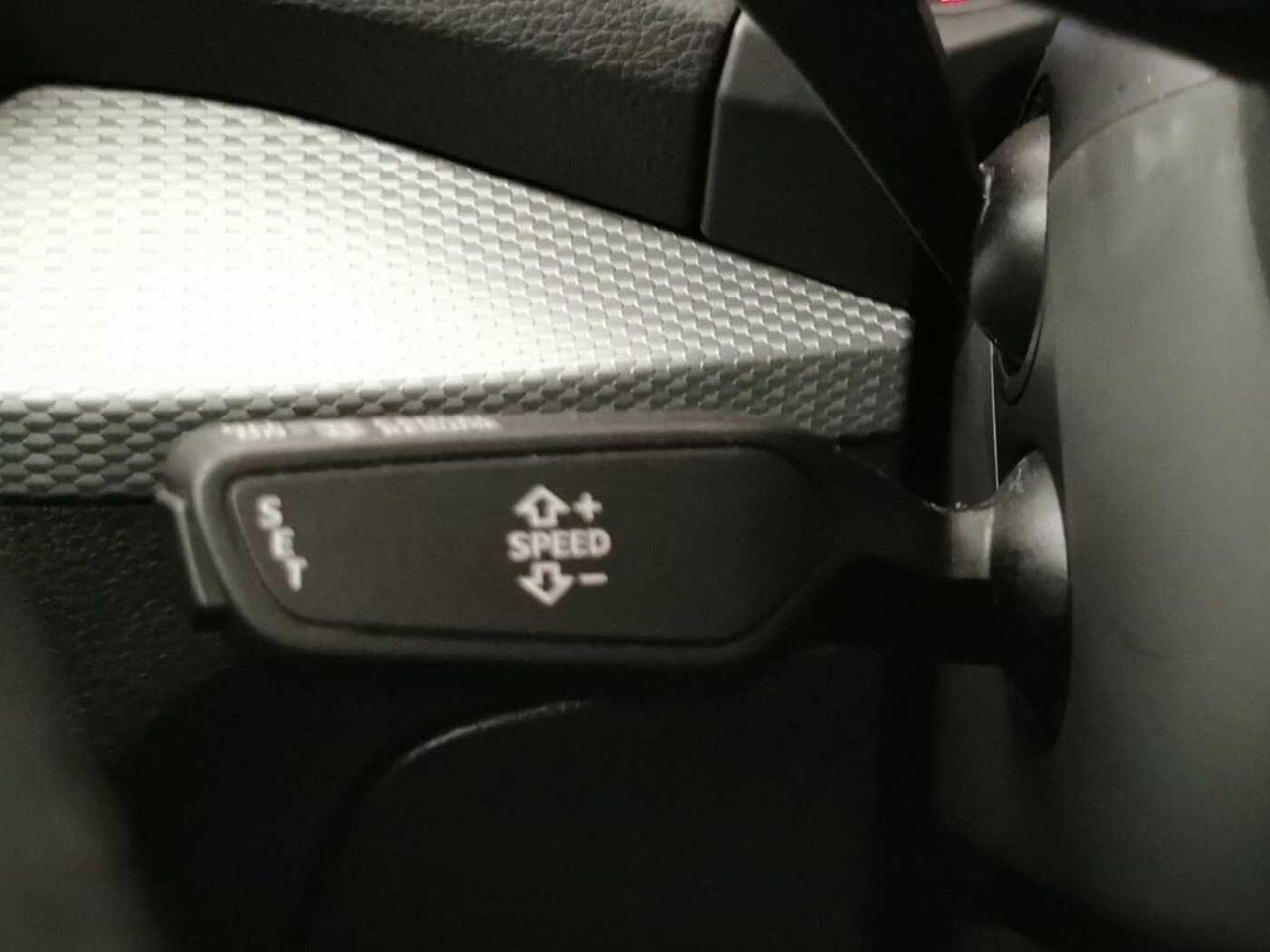 Audi Audi Q2 usata 14