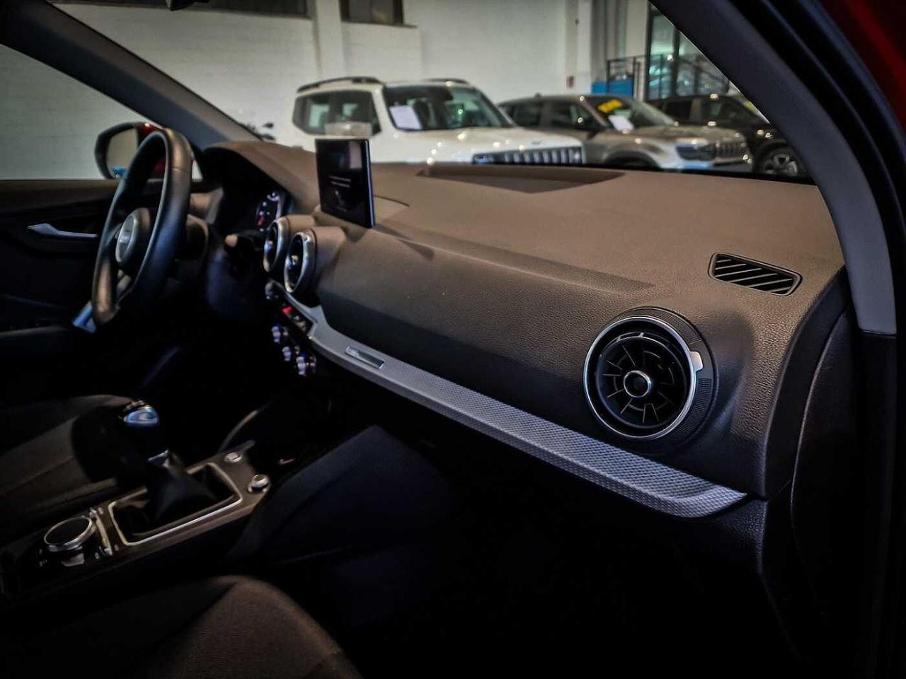 Audi Audi Q2 usata 14