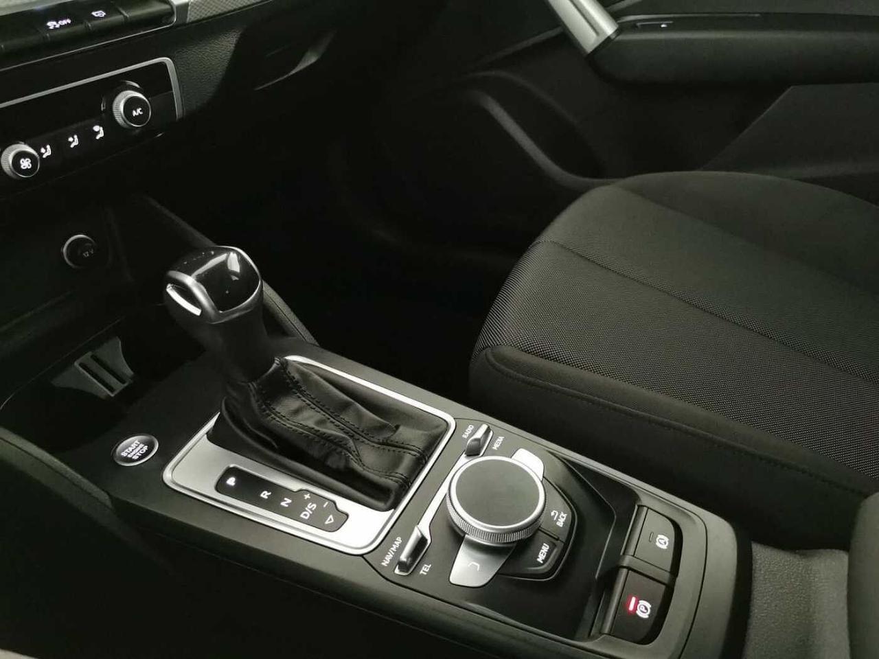 Audi Audi Q2 usata 9