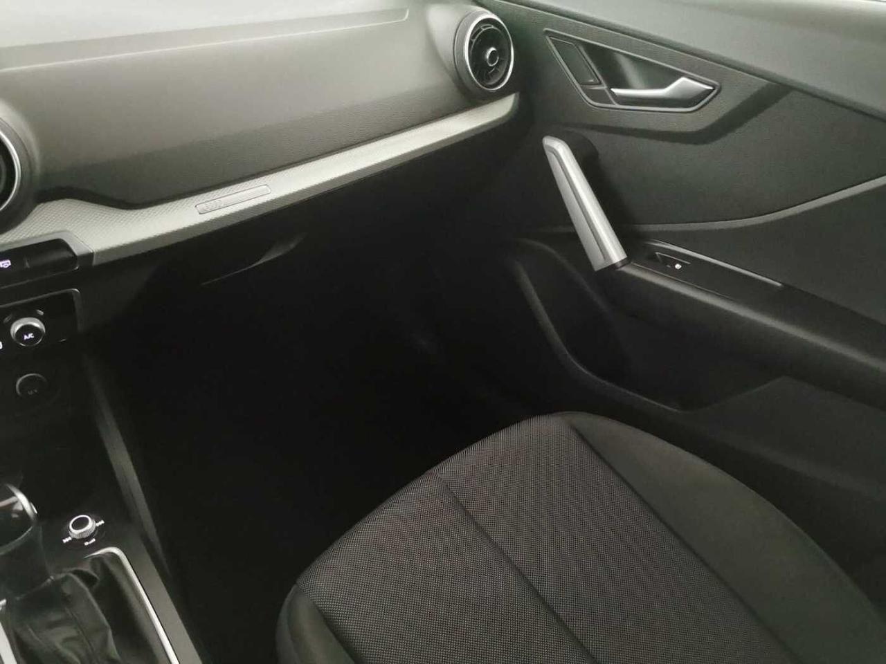 Audi Audi Q2 usata 14