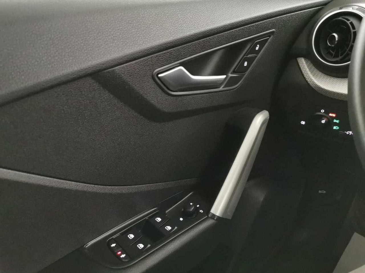 Audi Audi Q2 usata 15