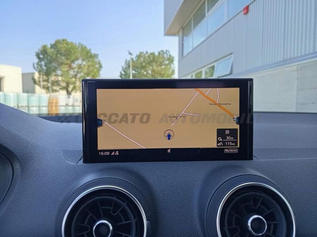 Audi Audi Q2 usata 16