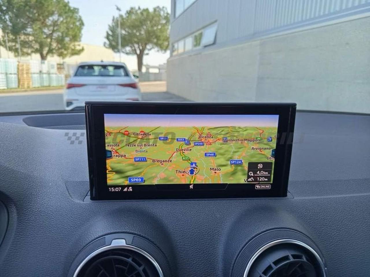 Audi Audi Q2 usata 16