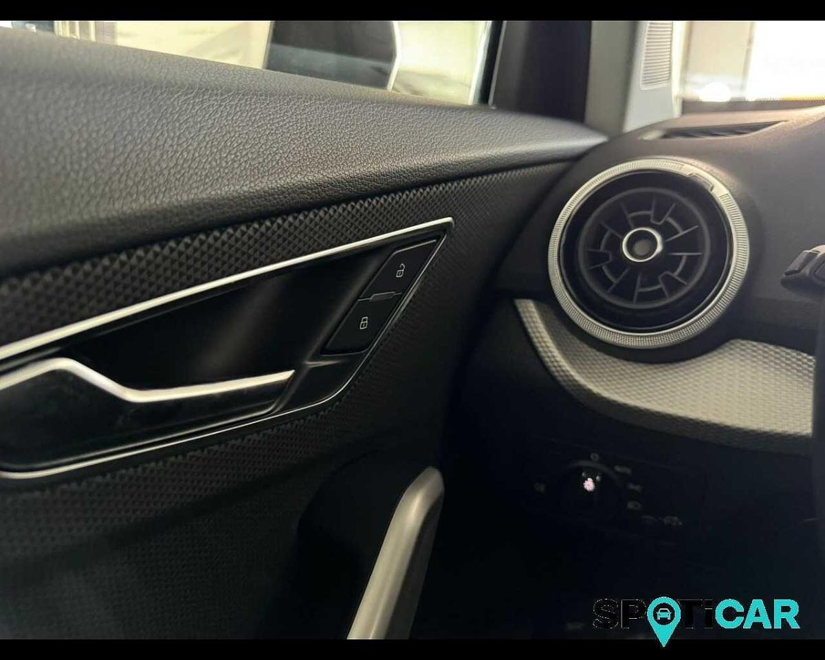 Audi Audi Q2 usata 13
