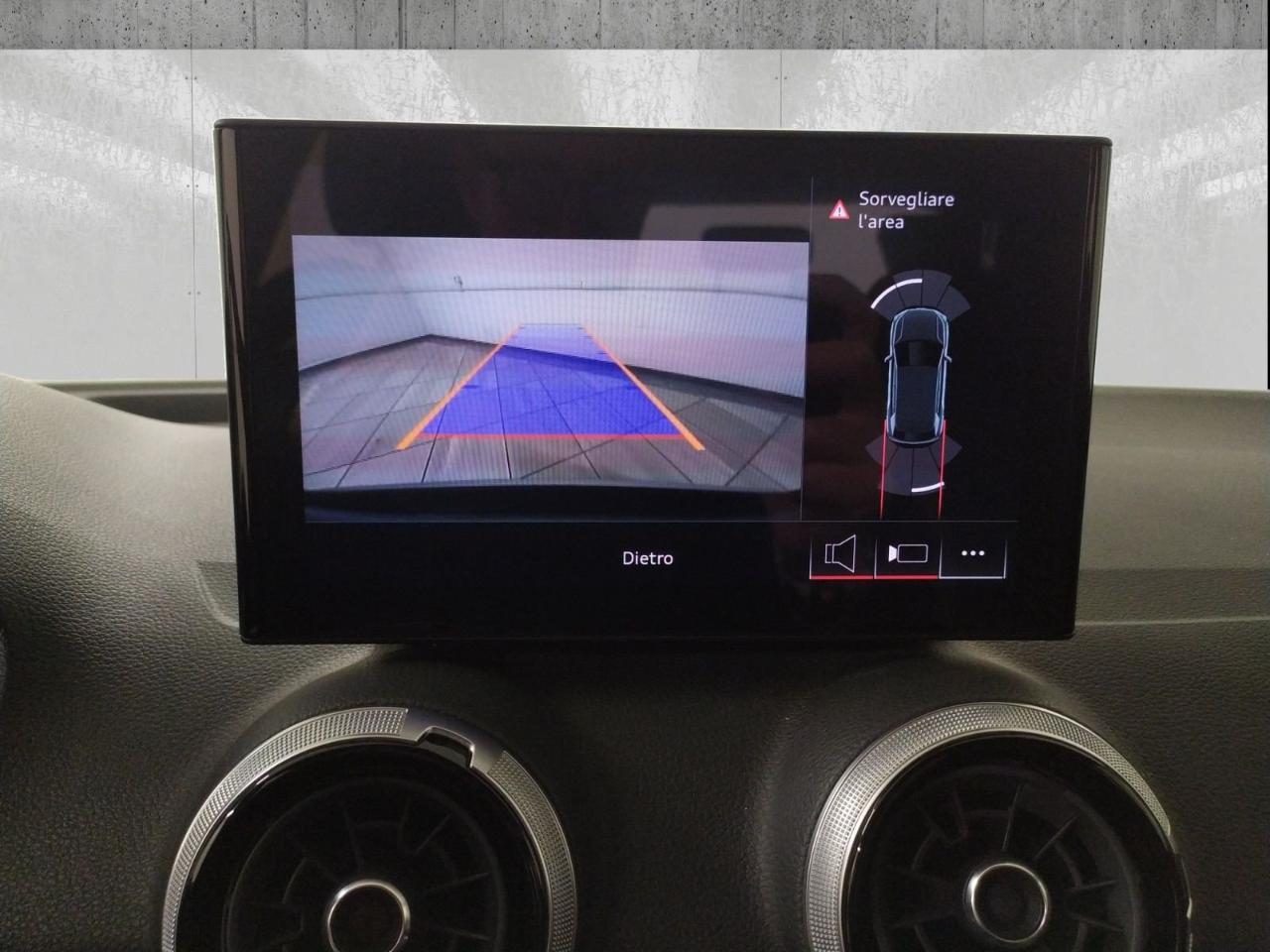 Audi Audi Q2 usata 13
