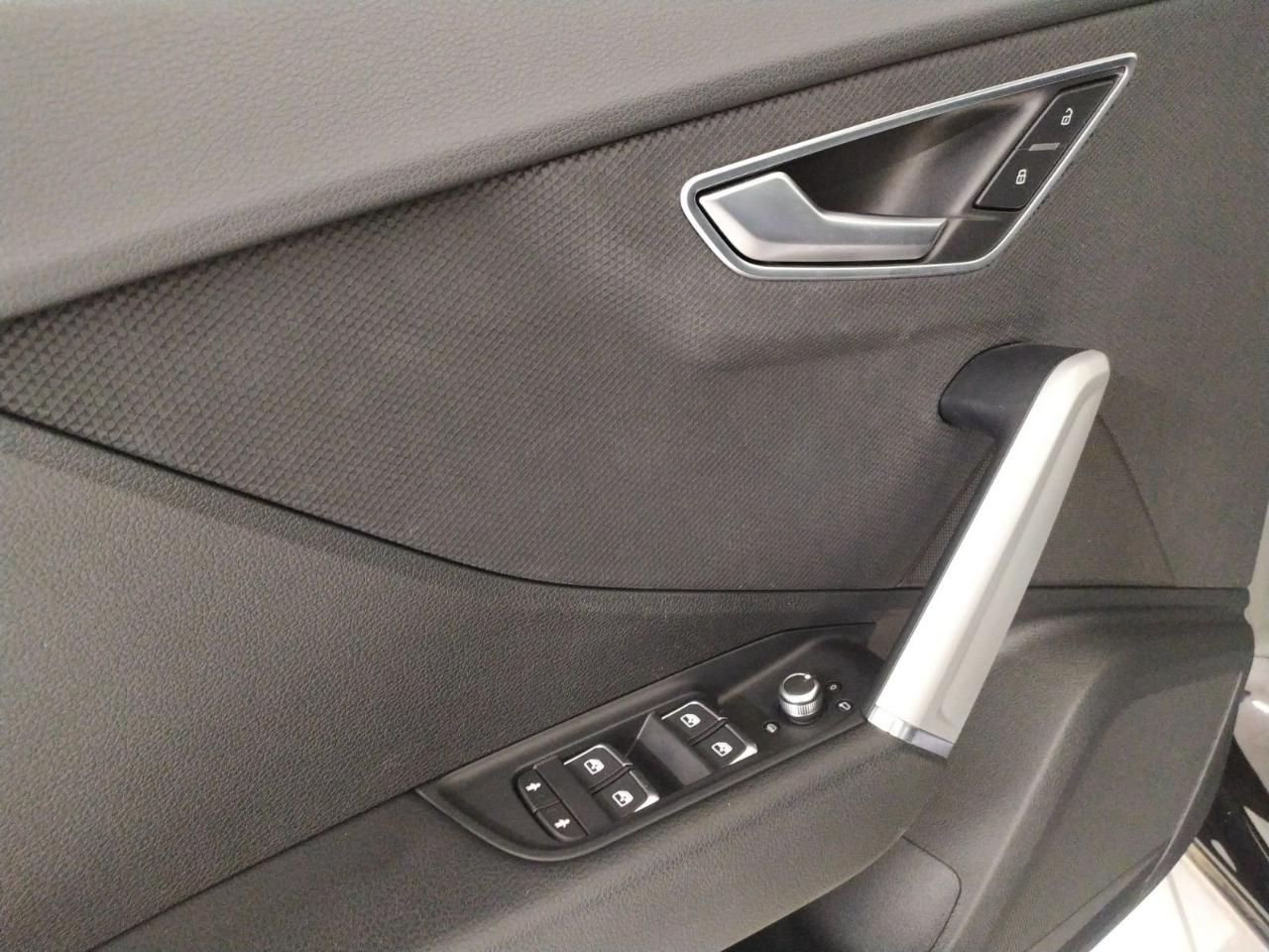 Audi Audi Q2 usata 2
