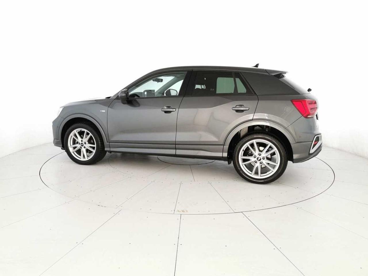 Audi Audi Q2 usata 11