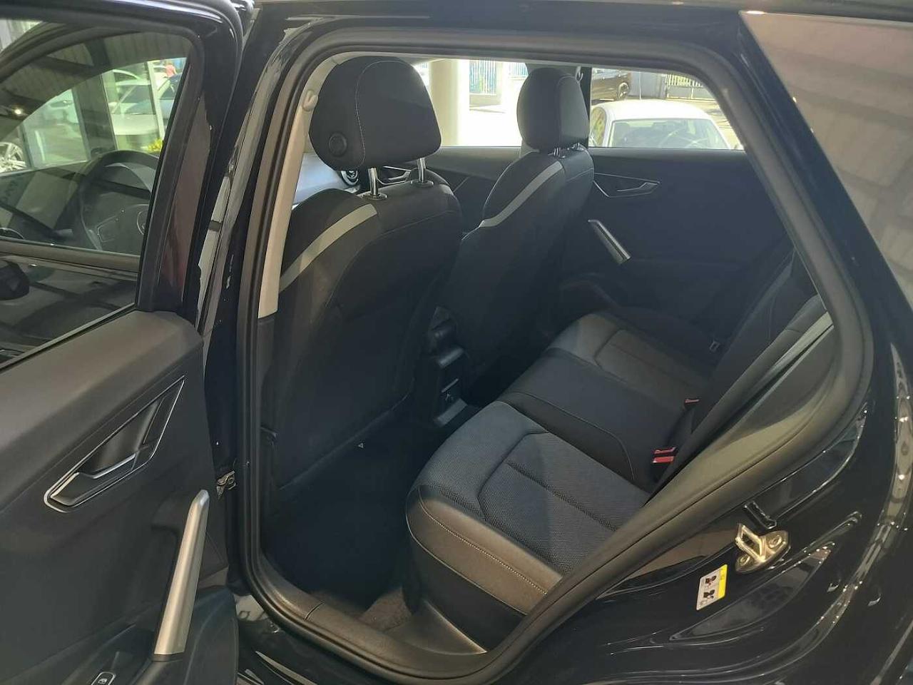 Audi Audi Q2 usata 17
