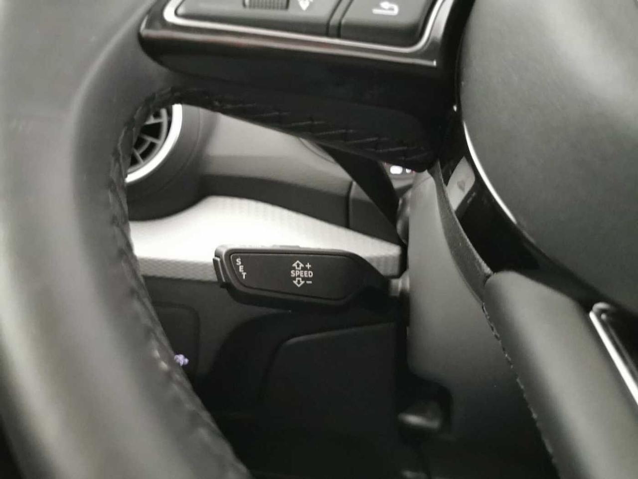 Audi Audi Q2 usata 8