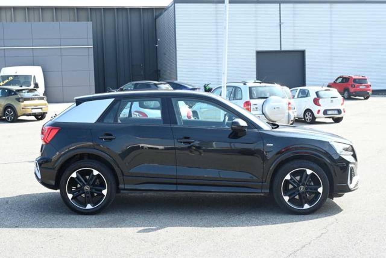 Audi Audi Q2 usata 15