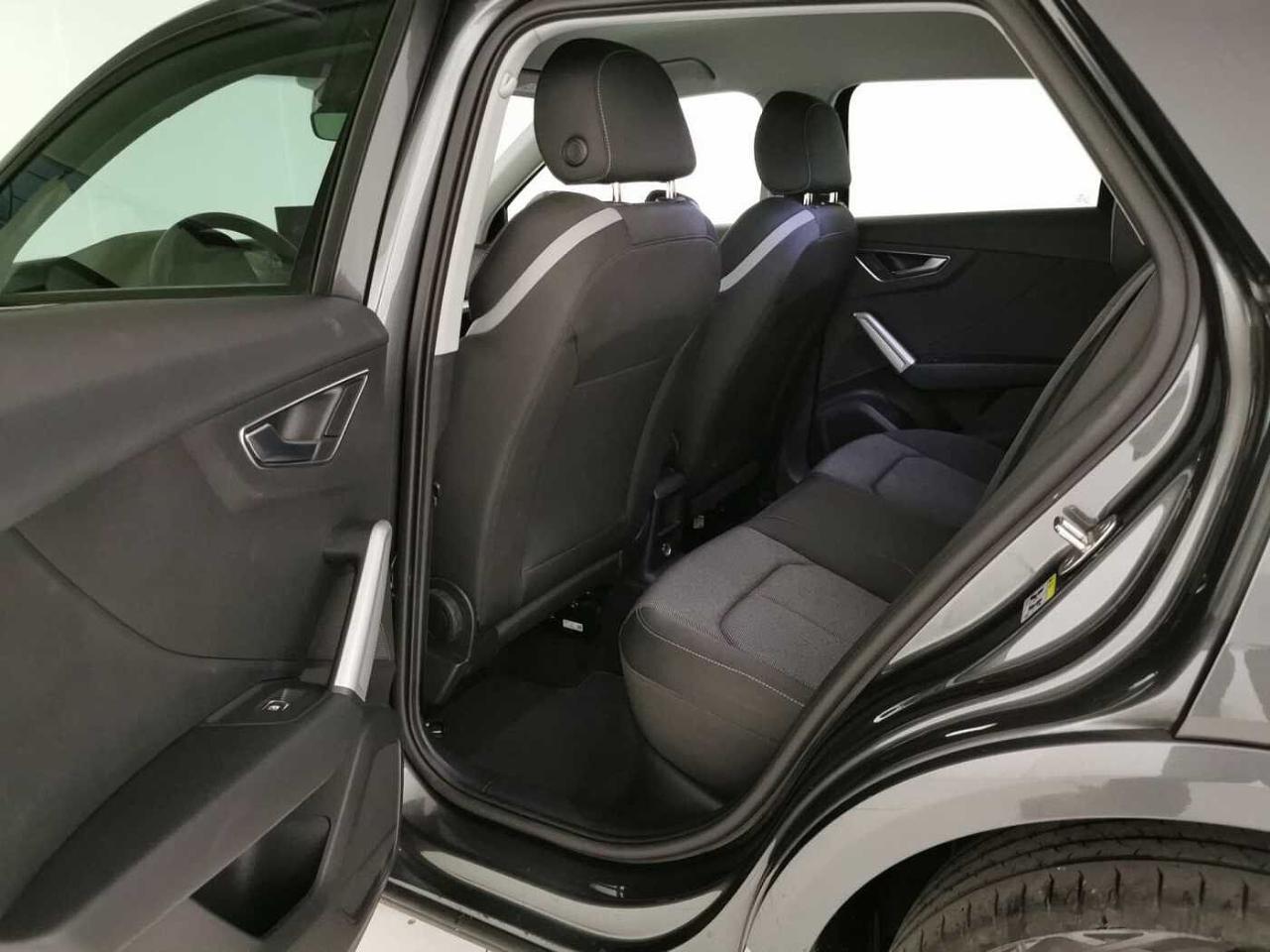 Audi Audi Q2 usata 10
